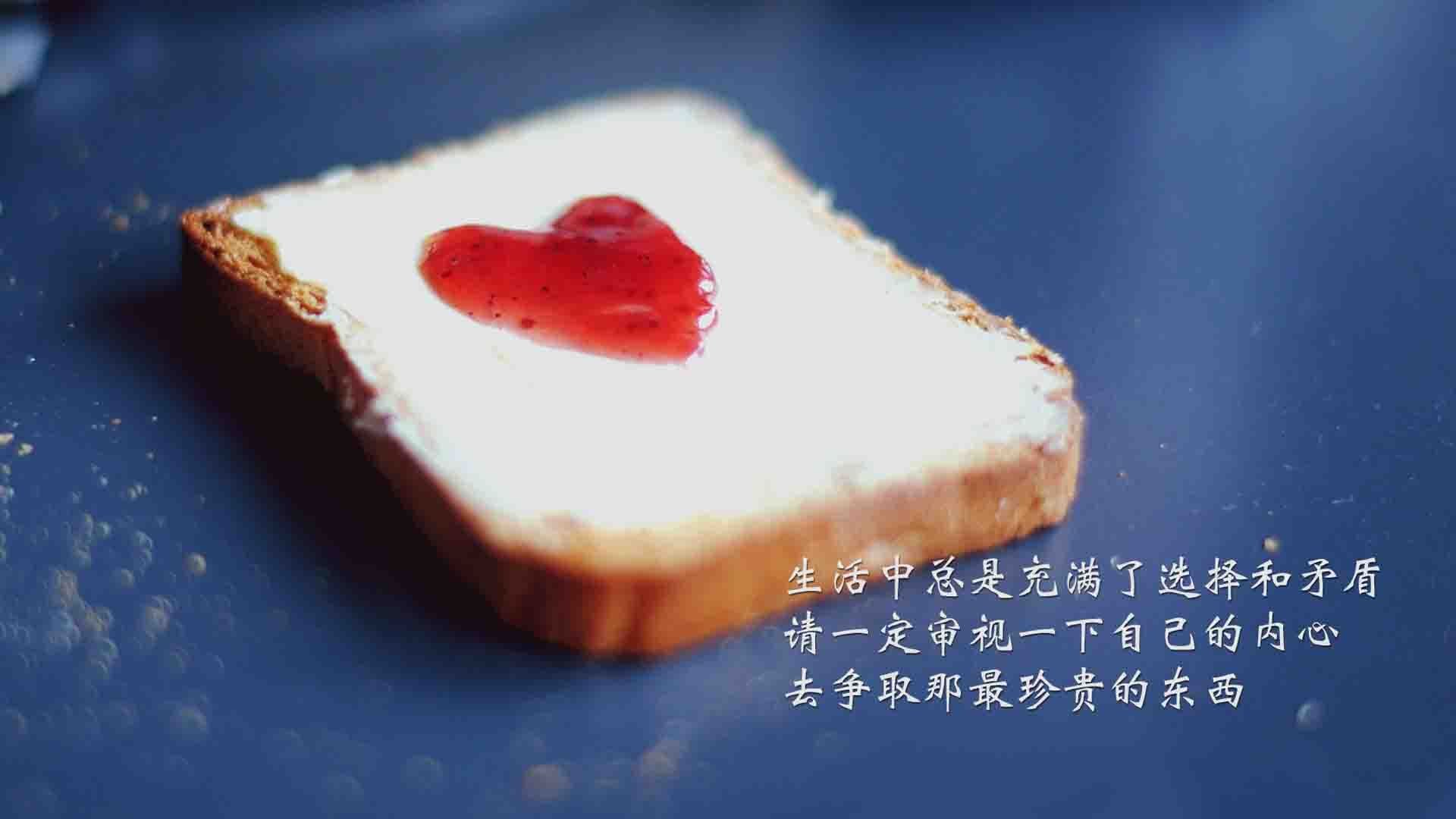 开云体育登录-赛道与球场，2021年的速度与战略双城记